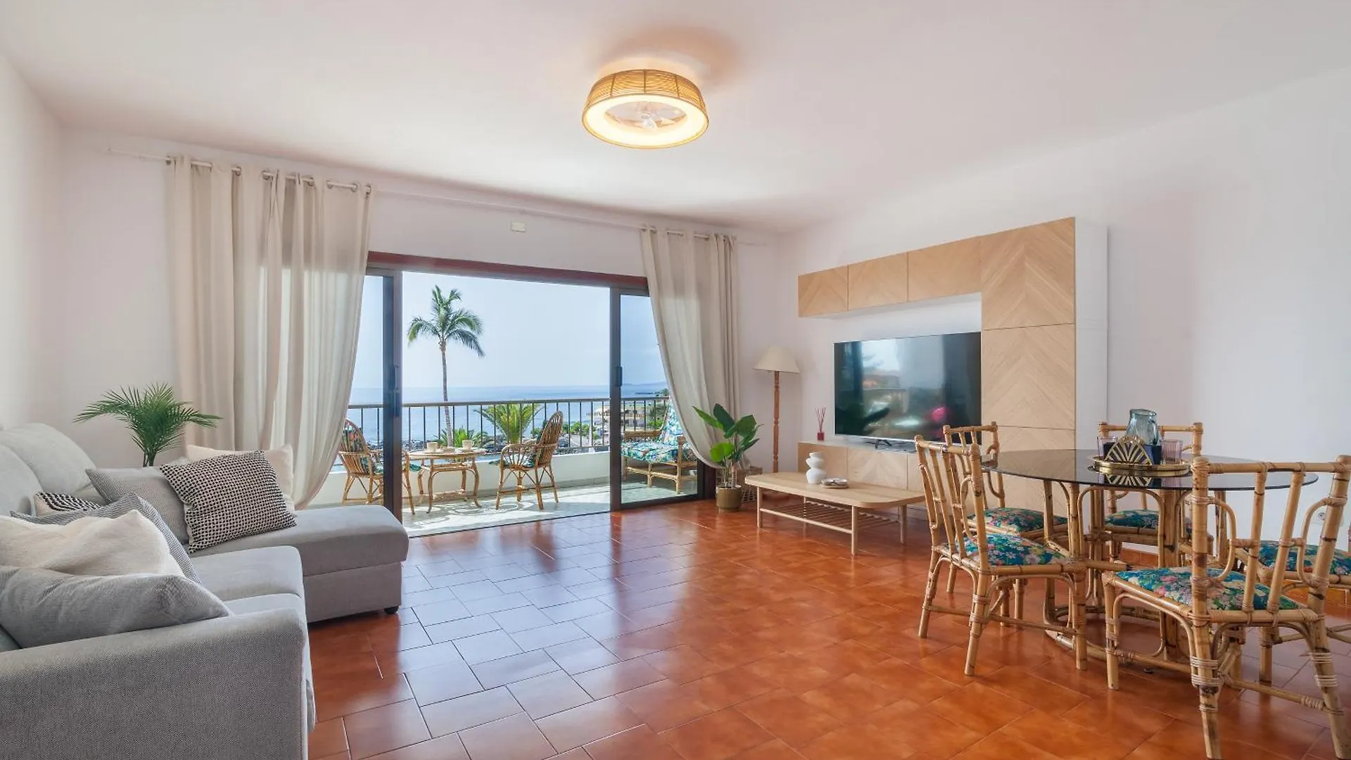 Appartamento Casa De Franco - Ocean View, Terrace, Balcony, 50M From Playa La Arena, Fibre Net Puerto de Santiago